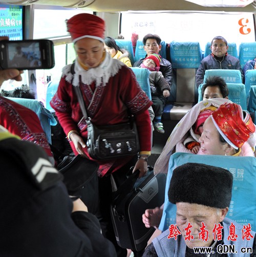 �����Ƕ���ͨ�`���{��� ��@һ���س��T��܇