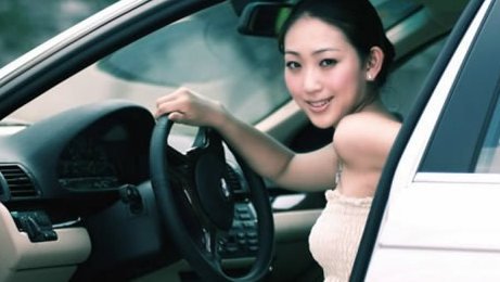 ���{��l�F���ش���Ů�Ե�܇���g��