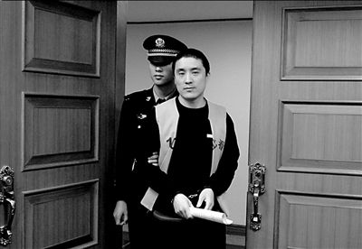 ���������˱����Ϸ�ͥ�܌�������ͨӍ�T��єz