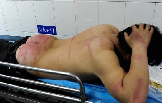 ����С؜���ǹܱ��� ���˷Q�䱻���ψ̷�܇(�D)