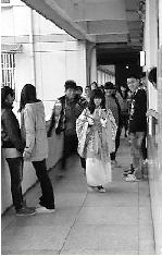 �c���M����һ�