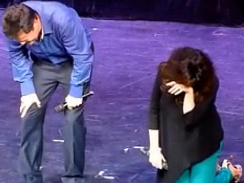 52�qŮ�����ݳ���������� ��Ц��С��ʧ��(�D)