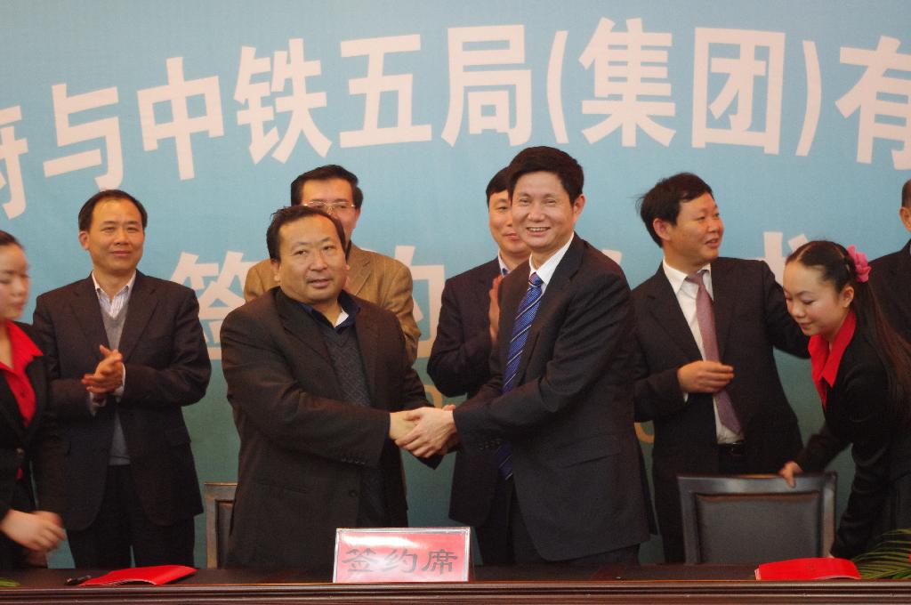 ���F����c�P���к�ӆ�����Ժ����������