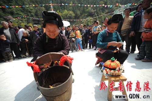 ��կ������Ⱥ���g�ȡ������������D��