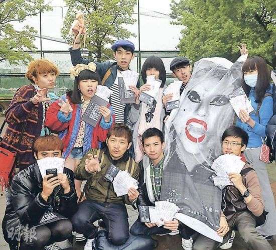 Lady Gaga�_(t��i)���ݳ���(hu��)�_Ʊ ���(du��)�����L�_(d��)2����