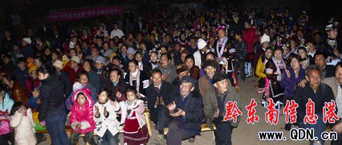 ��ƽ�h�Ļ��^�_չ�͑����l��ӣ��D��