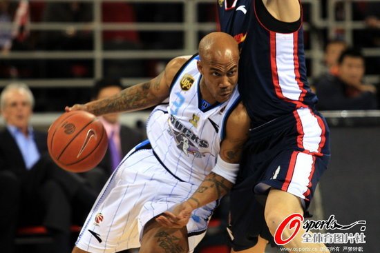 �R����28��Ī��˹32+12 �����ُV�|3-1�Zِ�c