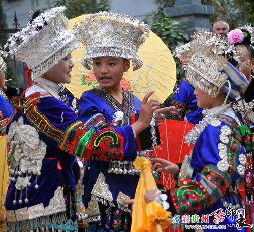 ǭ�|�ϣ�����չʾ������Ц��M�D��