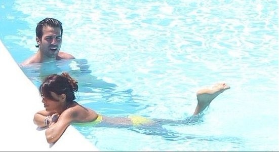 С����ܑ�Ů���׶����� 12�q������|��(�D)