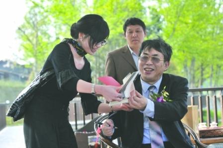 ��Ů������������ ��ʥ����֪��ɶ��(�D)