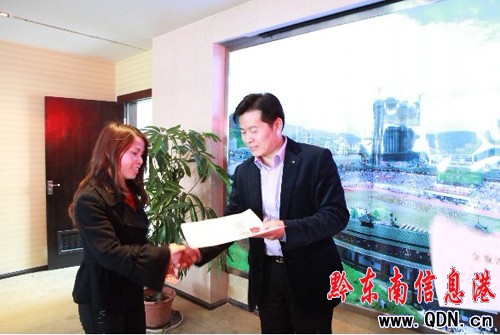 �P��������΢����I�C�Ճxʽ¡���e�У��D��