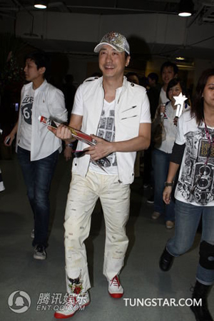 �������ݳ�������ȫ�������� Selina�ȬF������