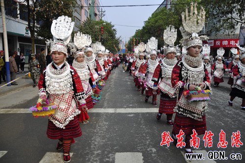 2012���F��������ù�ʢ���_Ļ���M�D��