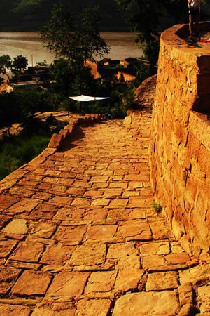 ������(n��i)֪�����(zh��n) ��ˮ�����ķ��A�f�����M�D��