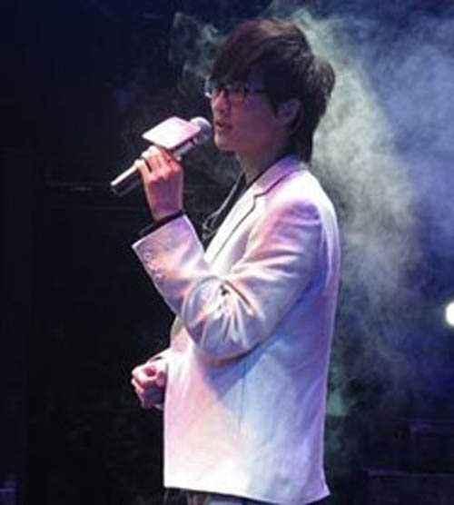 �S�ԫI��MusicRadio ���׽����cȼ��Ʊ�ᳱ