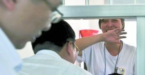 �ƻۣ���һ���ڄڽ���Ҋ���Լ����q�o�Ɏ�����ס��Ȼ�I�¡��DƬ��Դ���ؑc����