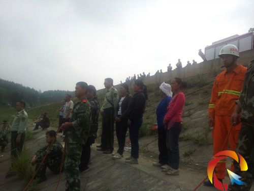 �D�鰶�ϵ�Ⱥ���ڽ����^��