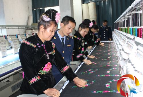 �D�鹤���ˆT�����˽��`��������C�S���a��r