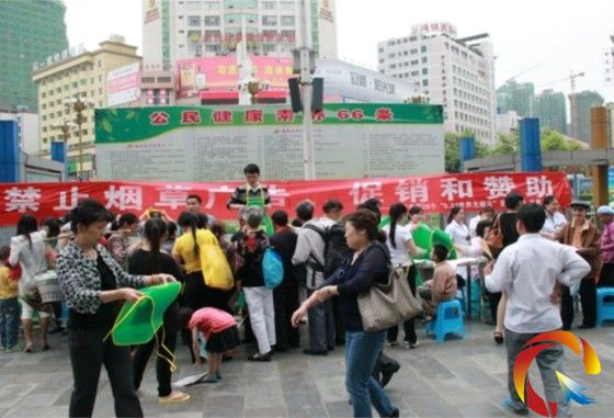 ������ӬF��