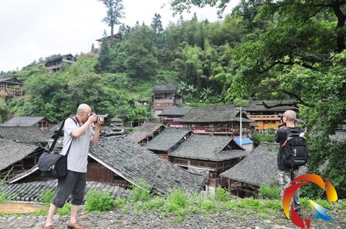 �Ѿ���˲�g�Ĕz����