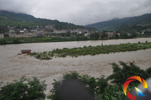 �ذ�����ˮ�͝q