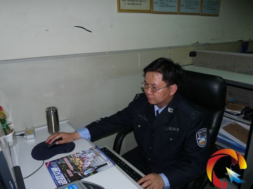 �ƹ����ڌ��� 