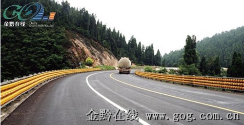 ���~��·�����T�P��