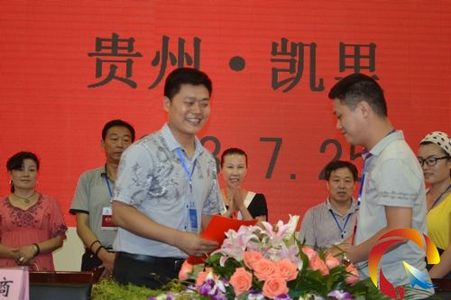 ��չ���c��ُ�̳ɹ����s