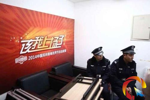 �c���M����һ�