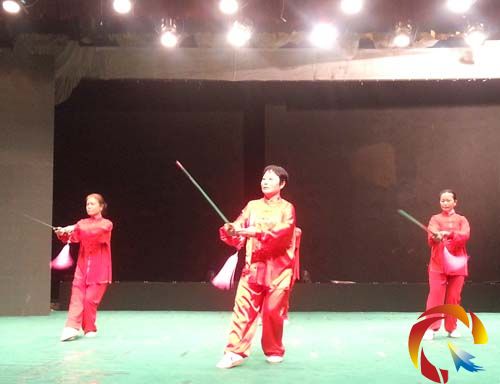 ��̫�O�L(f��ng)�����״ε��ϏĽ��H�������_(t��i)