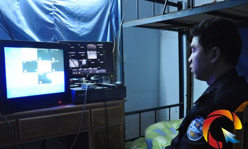 0��10�r���h�ǟ����ꇼt�M�죬����ӭ���꣬��ɽ�h��һ�ЌW���l�ˆT��������ڌWУ���l�Ҷ�ҕУ�@���r�O�������������ɽ�h���S�l���y��ܴ壬23�q��δ�顣