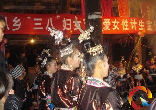 ��ƽ�h�����lӋ���f�M���_չ��3.8���DŮ��