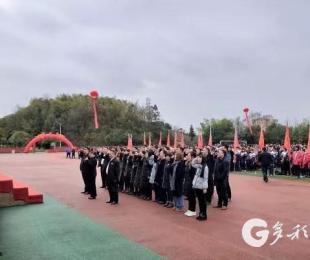 �齭�h�������W�ӵ�ʮ�˚q���˶Y���D��