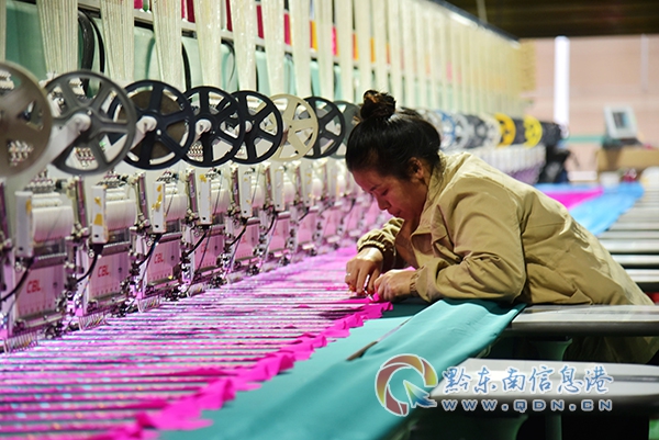 �F�ݏĽ����׵ط�ؚ܇�g���C���a(ch��n)æ