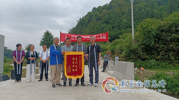 �����x�e ��ϵ�г�