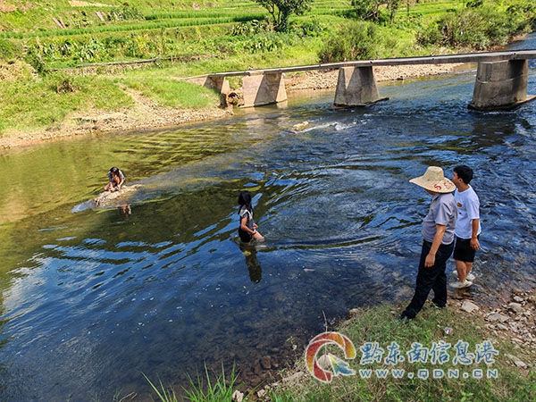 �׶��l����ͨ�a�N�_���͘I��ֱͨ܇��