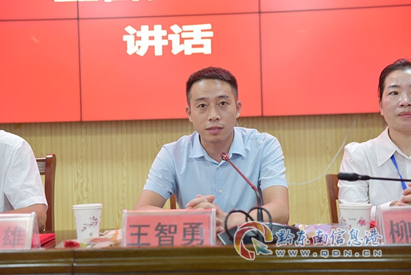 ��L�������vԒ