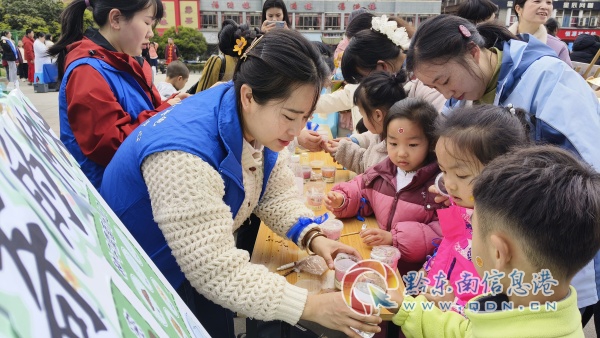 ǭ�|���ݶ��W(xu��)�о����������_չ�����Ļ������{(di��o)�л��